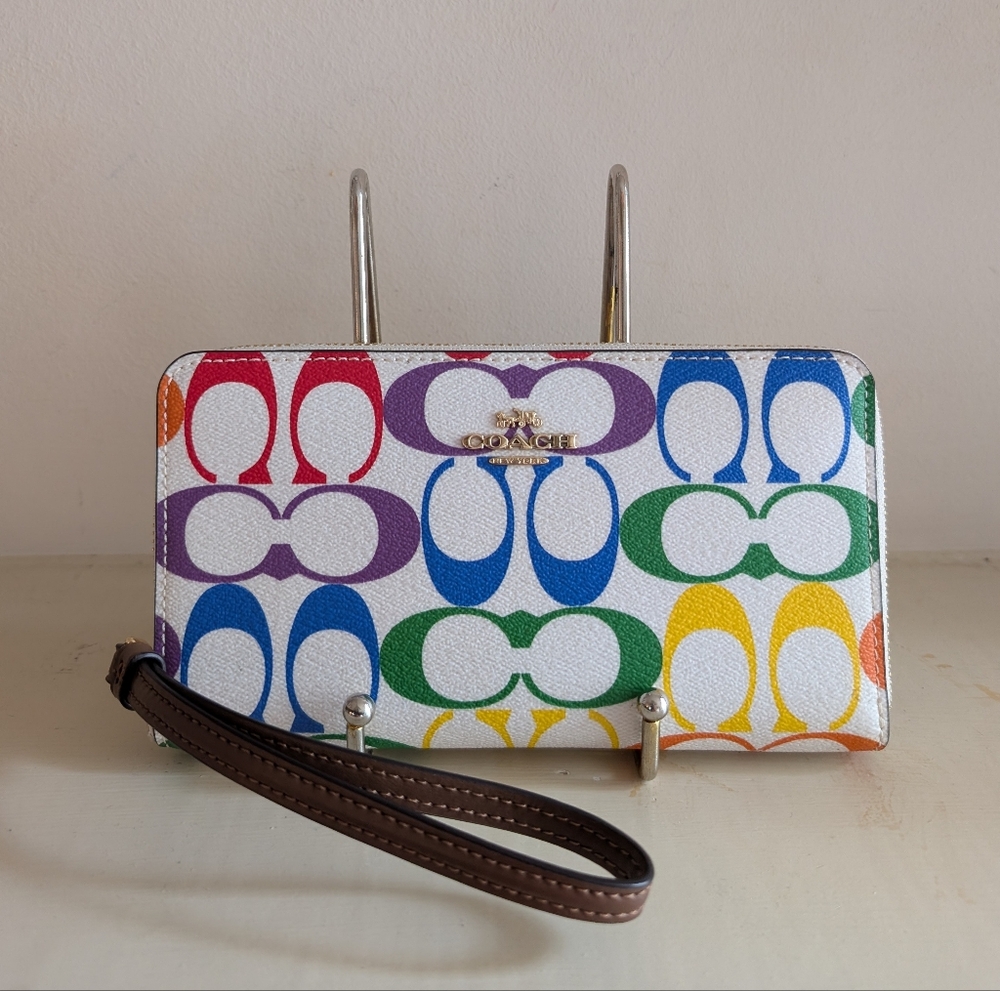 Coach Signature Rainbow Zip Around Wallet - Picture 2 of 3